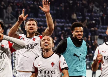 Milan arranca el 2026 con triunfo ante Cagliari y se coloca líder provisional de la Serie A