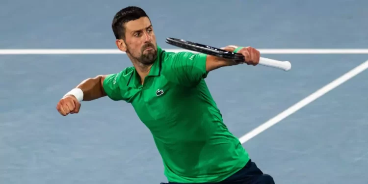 Djokovic resiste a Sinner y va por su undécima corona en Australia ante Carlos Alcaraz