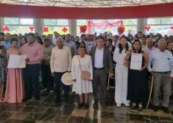 Parejas de distintas edades y orientaciones podrán formalizar su unión de manera gratuita.