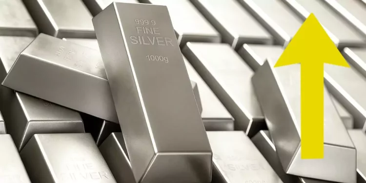 La plata rompe récord histórico y supera los 100 dólares la onza; el oro se acerca a los 5,000 dólares