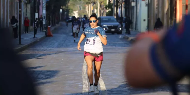 Fotos: Leobardo García Reyes // Sanaí Torres se impuso en mujeres.