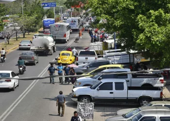 Foto: Archivo El Imparcial // Tianguis de autos de Brenamiel “se tendrán que ir”, señaló el municipio de Oaxaca de Juárez.
