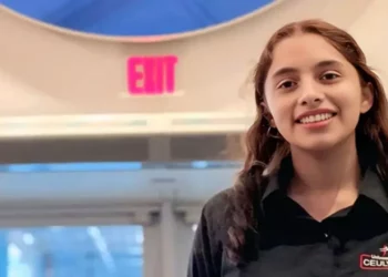 La estudiante mexicana Valeria Palacios gana la Medalla Mundial de la Educación 2025