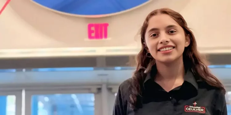 La estudiante mexicana Valeria Palacios gana la Medalla Mundial de la Educación 2025