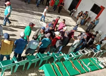 Foto: Gobierno de Oaxaca // Relevan autoridades por Sistema Normativos en 404 municipios