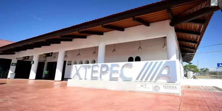 Foto: Gobierno de México // Aeropuerto de Ciudad Ixtepec.