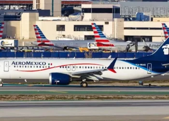 Advierte EU a aerolíneas de acciones militares en México