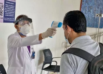 Foto: Archivo El Imparcial // Filtro sanitario en el Aeropuerto Internacional de Oaxaca durante la pandemia de Covid-19.