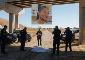 Joven asesinado a balazos es hallado en puente de acceso a Corralero