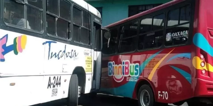 Bloqueos y acoso vial contra el BinniBus encienden alertas en el transporte urbano
