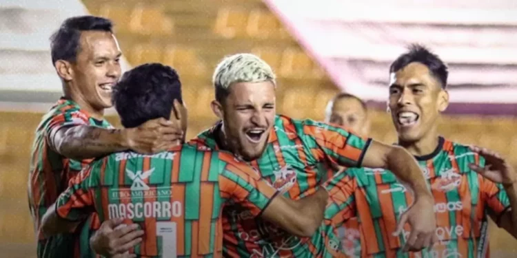 Foto: cortesía // Alebrijes se impone 2-0 a los Mineros.