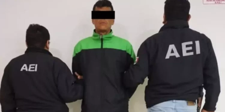 Golpe a narcomenudista en Salina Cruz; lo atrapan con droga