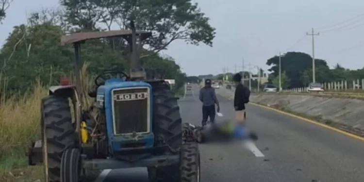 Tragedia en la Costa: motociclista muere en choque sobre la Carretera Federal 200