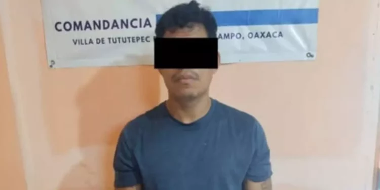 ¡Madre agredida por su hijo! FGEO detiene a sujeto por violencia familiar en la Costa