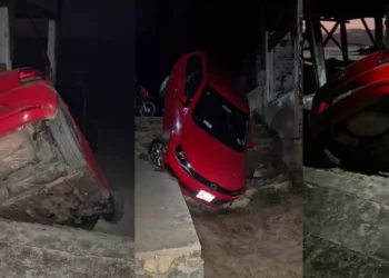 Conductor invade andador turístico y abandona su vehículo varado en Mazunte