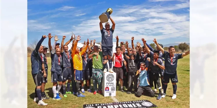 Cementerito es el monarca del futbol de veteranos.