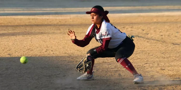 Fotos: Leobardo García Reyes // En dos juegos al hilo se definió al campeón.