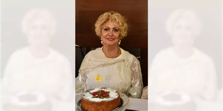 Fotos: Rubén Morales // Chela Aragón celebró su cumpleaños acompañada de sus amigas del Club Maunaloa en un restaurante de la ciudad.