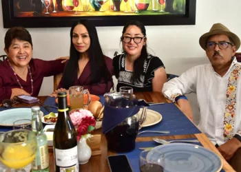 Fotos: Rubén Morales // Alma Nicolás celebró su cumpleaños acompañada de sus seres queridos.