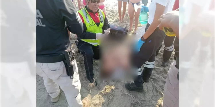 El joven recibió primeros auxilios, pero ya no se pudo hacer nada.