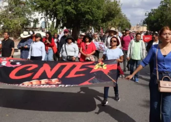 Foto: redes sociales // Integrantes de la Sección 22 marcharon el domingo en Mérida, Yucatán previo a la Instalación de la ANR donde definirán fechas para el paro de 72 horas.