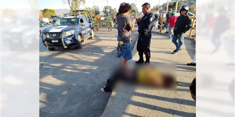 La mujer sufrió un fuerte golpe en la cabeza.