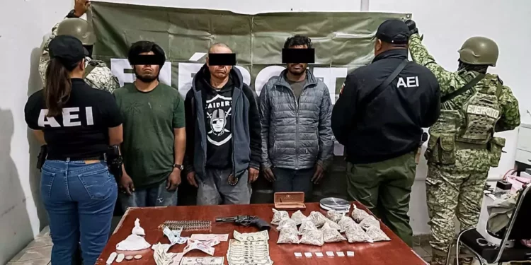 Los tres detenidos fueron presentados ante el ministerio público.