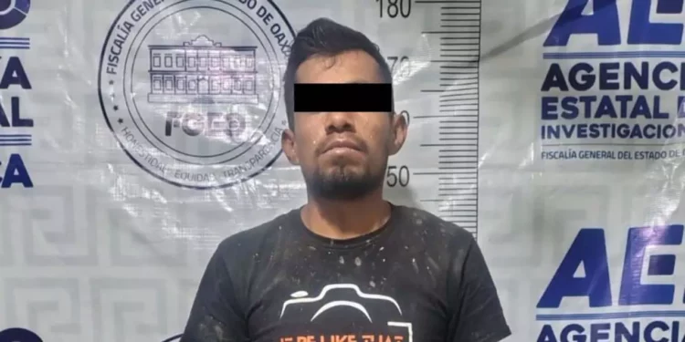 Un hombre identificado como D.N.M.L. fue capturado por su presunta participación en el hurto de una motocicleta.