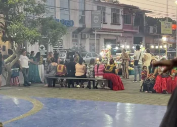 Foto: redes sociales // El intento de retornar a la normalidad en Juchitán.