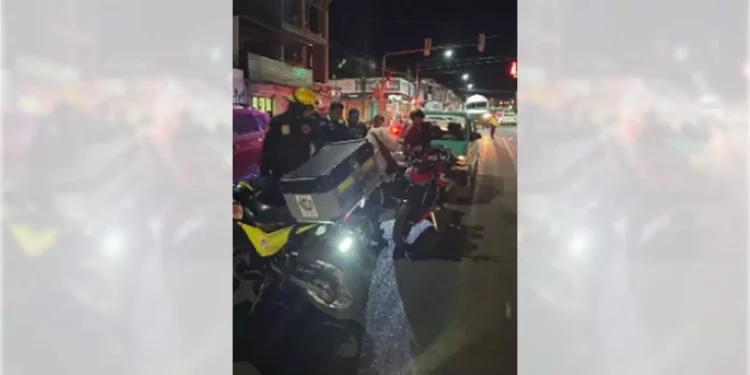 El accidente se suscitó cuando circulaba por la carretera Carranza casi esquina con Juárez.