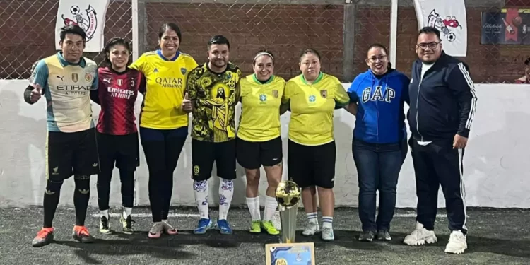 Amigos FC es el campeón del Torneo Mixto Nocturno de la Liga El Chilar.