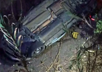 Autoridades investigan la mecánica del accidente.