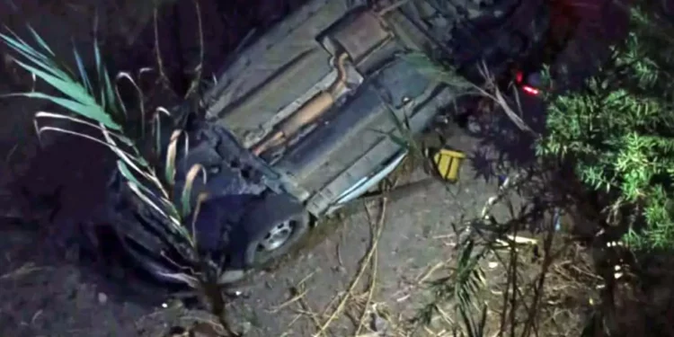 Autoridades investigan la mecánica del accidente.