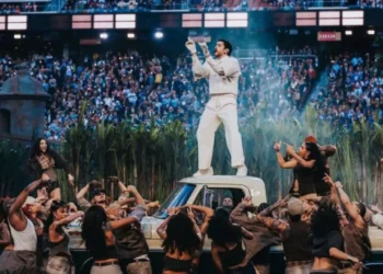 RAE y el Instituto Cervantes elogian defensa del español a Bad Bunny en el Super Bowl LX