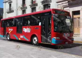 Foto: Adrián Gaytán // El Sistema de Transporte Colectivo Metropolitano (BinniBus Oaxaca) implementará de manera paulatina 15 nuevas rutas.