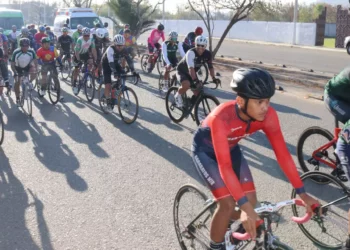Fotos: Leobardo García Reyes // Con buena respuesta se desarrolló la carrera de ciclismo