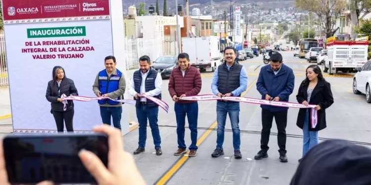 Calzada Valerio Trujano luce renovada en beneficio de vecinas y vecinos