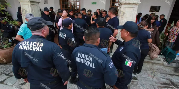 Foto: Adrián Gaytán // Corta respuesta para integrar la policía municipal.