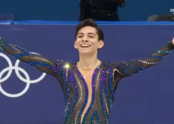 VIDEO | ¡Donovan Carrillo brilla en Milano-Cortina 2026! Así fue su debut en el programa corto