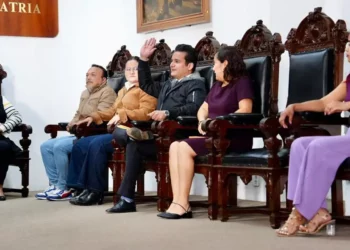 Foto: Municipio de Oaxaca de Juárez // Enredada sesión de cabildo por desconocimiento de la Ley Orgánica Municipal.