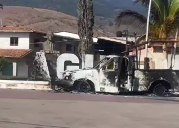 Caos en Aguililla, tierra de El Mencho; SOS del sacerdote