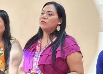 La presidenta municipal de Santo Domingo Tehuantepec, Ana Cecilia Pérez Velásquez, no se ha pronunciado al respecto.