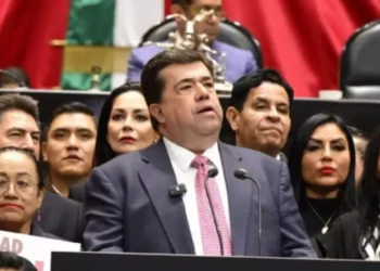 ¿Trabajar menos y ganar lo mismo? 40 horas… ¿realidad o simulación? la reforma que divide al congreso