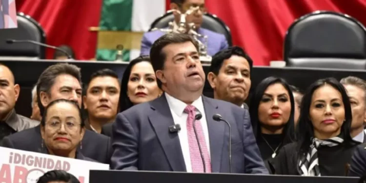 ¿Trabajar menos y ganar lo mismo? 40 horas… ¿realidad o simulación? la reforma que divide al congreso