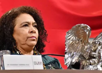 Foto: Congreso de Oaxaca // La secretaria del Trabajo, Edith Santibáñez, acusada de abusar de los trabajadores.