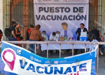 Foto: Adrián Gaytán // La demanda de vacunas contra el sarampión superó las previsiones del sector salud.