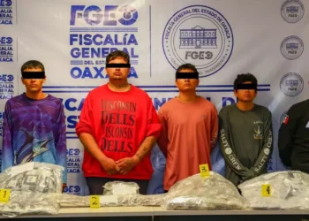 Golpe al narcomenudeo en la Sierra Sur: aseguran más de 300 dosis y detienen a cuatro hombres