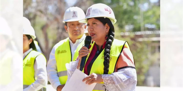 Nancy Benítez inaugura una de las obras realizadas en Santa Cruz Xoxocotlán.