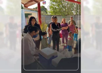Foto: SSO // Orientación para atención al sarampión en El Espinal.