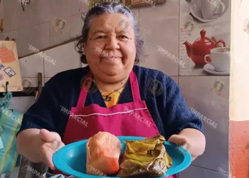 Foto: Lisbeth Mejía Reyes // Parte de la tradición católica implica celebrar con tamales y atole después de haber presentado al Niño Dios en el templo.